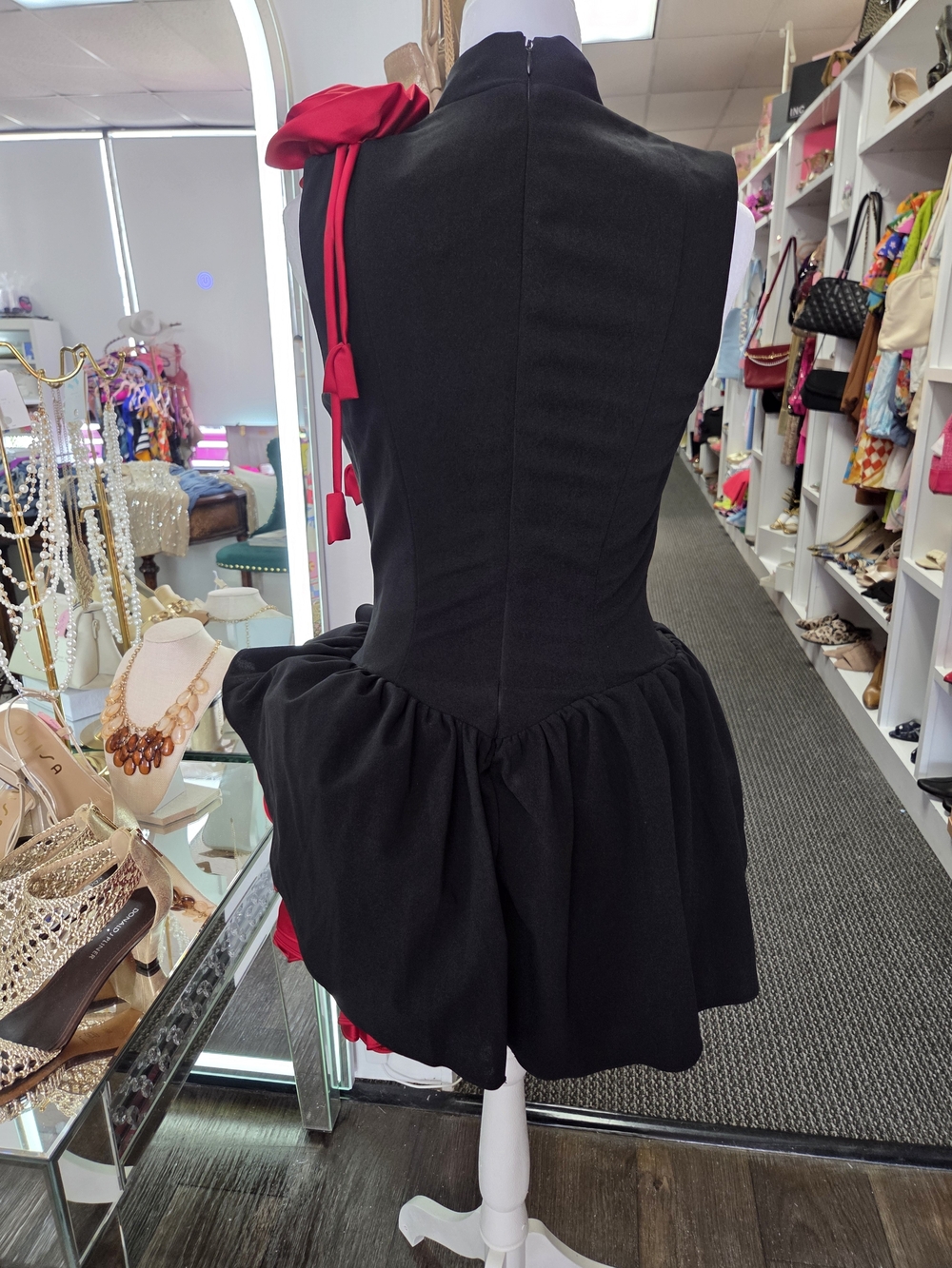 Sleeveless Black & RED  Prom Dress with Ruffle Skirt - Picture 7 of 7